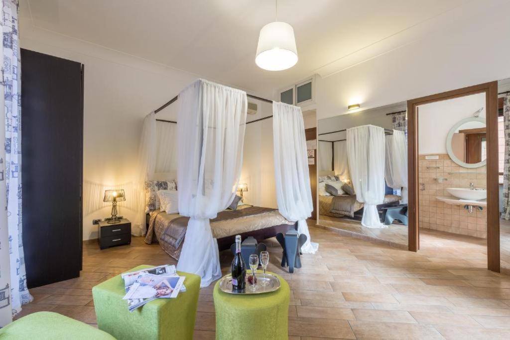 Tridente Rooms Рим Екстер'єр фото